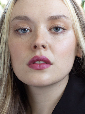 Au Naturale su/Stain Matte Lip Stain (More Colors Available)